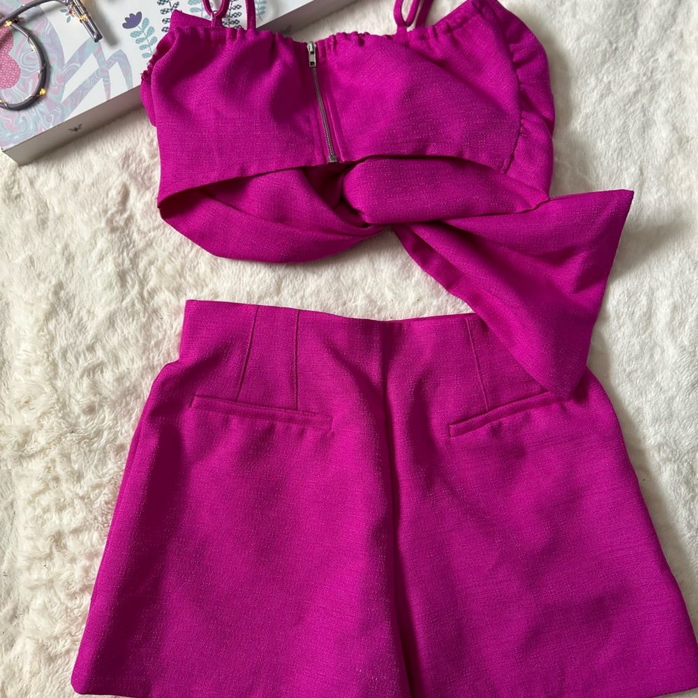 Boutique Hot Pink Set 💖 - Picture 3 of 5